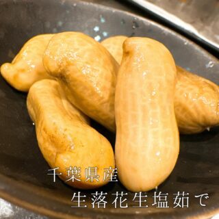 本日のおすすめ ︎京都舞鶴　マダコ造り ︎明石　トロサワラ焼き…